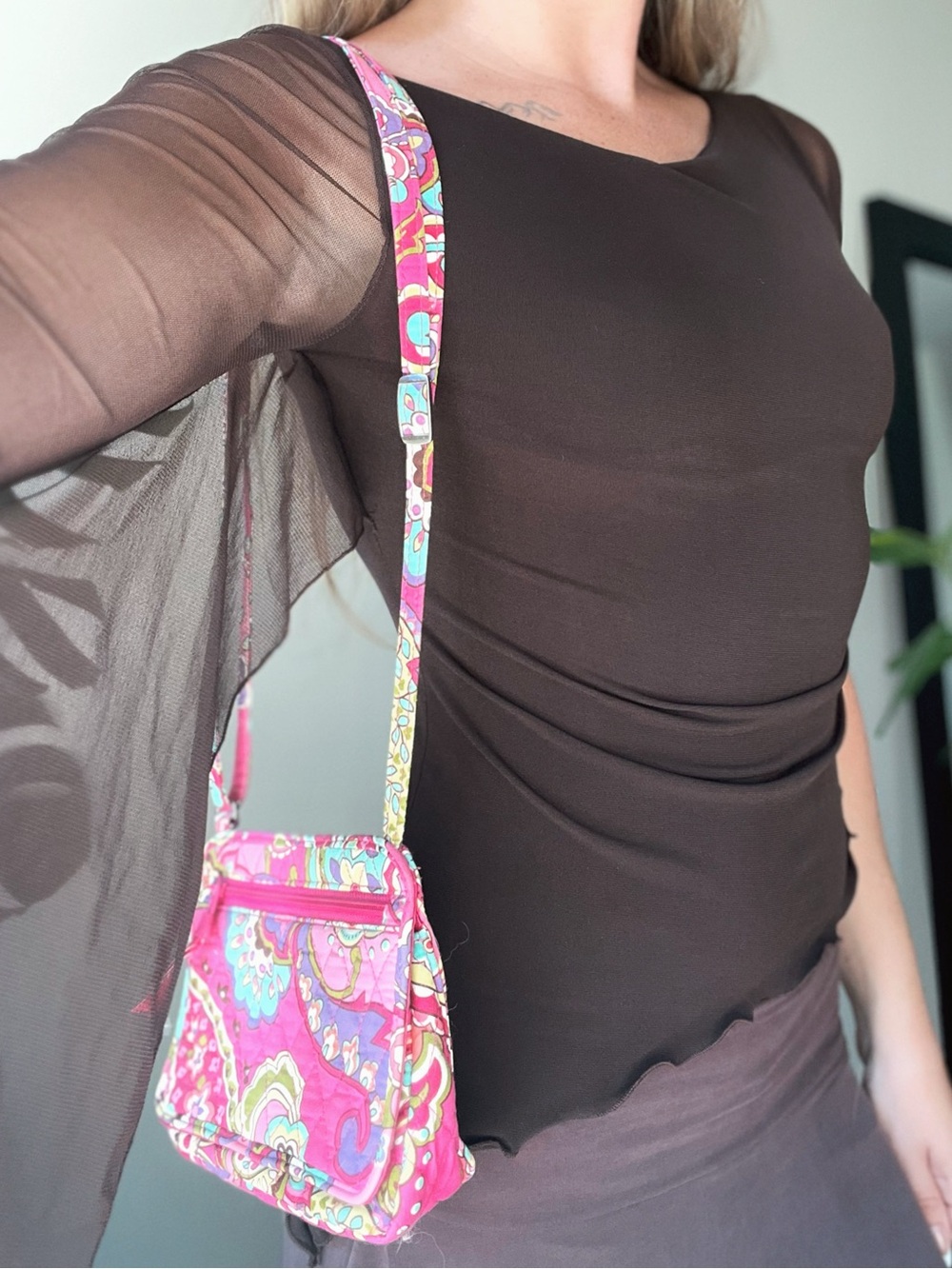 2008 Vintage Vera Bradley | Pink Paisley Crossbody Bag
